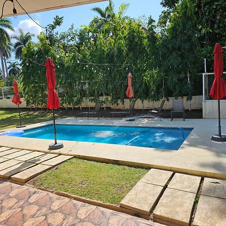 Oasis With Pool Near Panama Canal Exterior photo